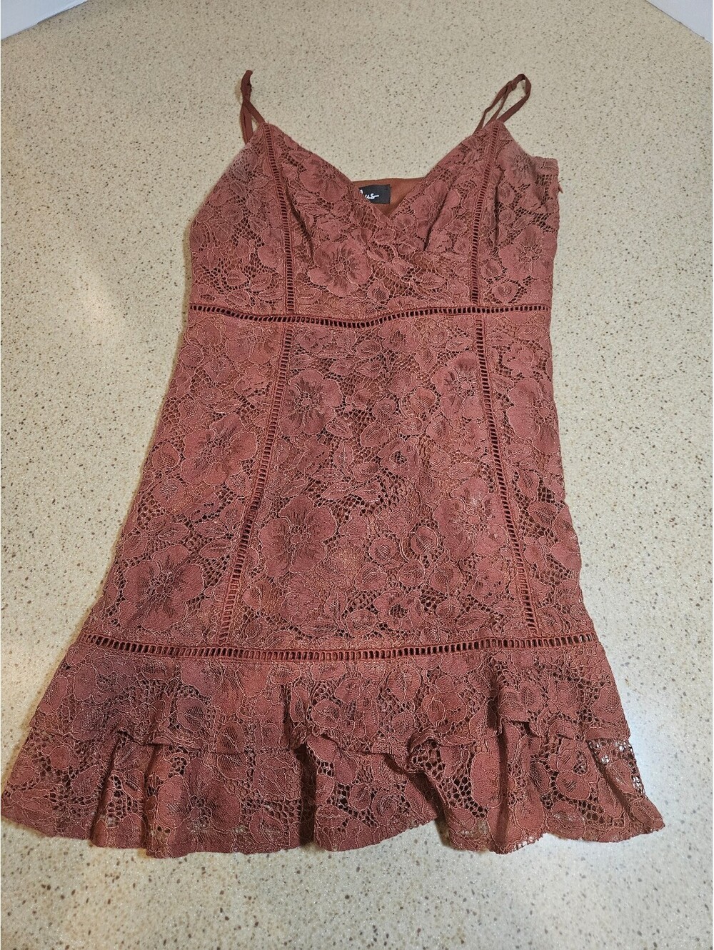 Lulus rust lace spaghetti strap dress